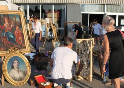 avignon antiquites deballage marchand