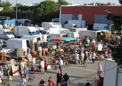 avignon antiquites deballage marchand
