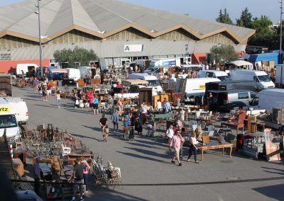 avignon antiquites deballage marchand